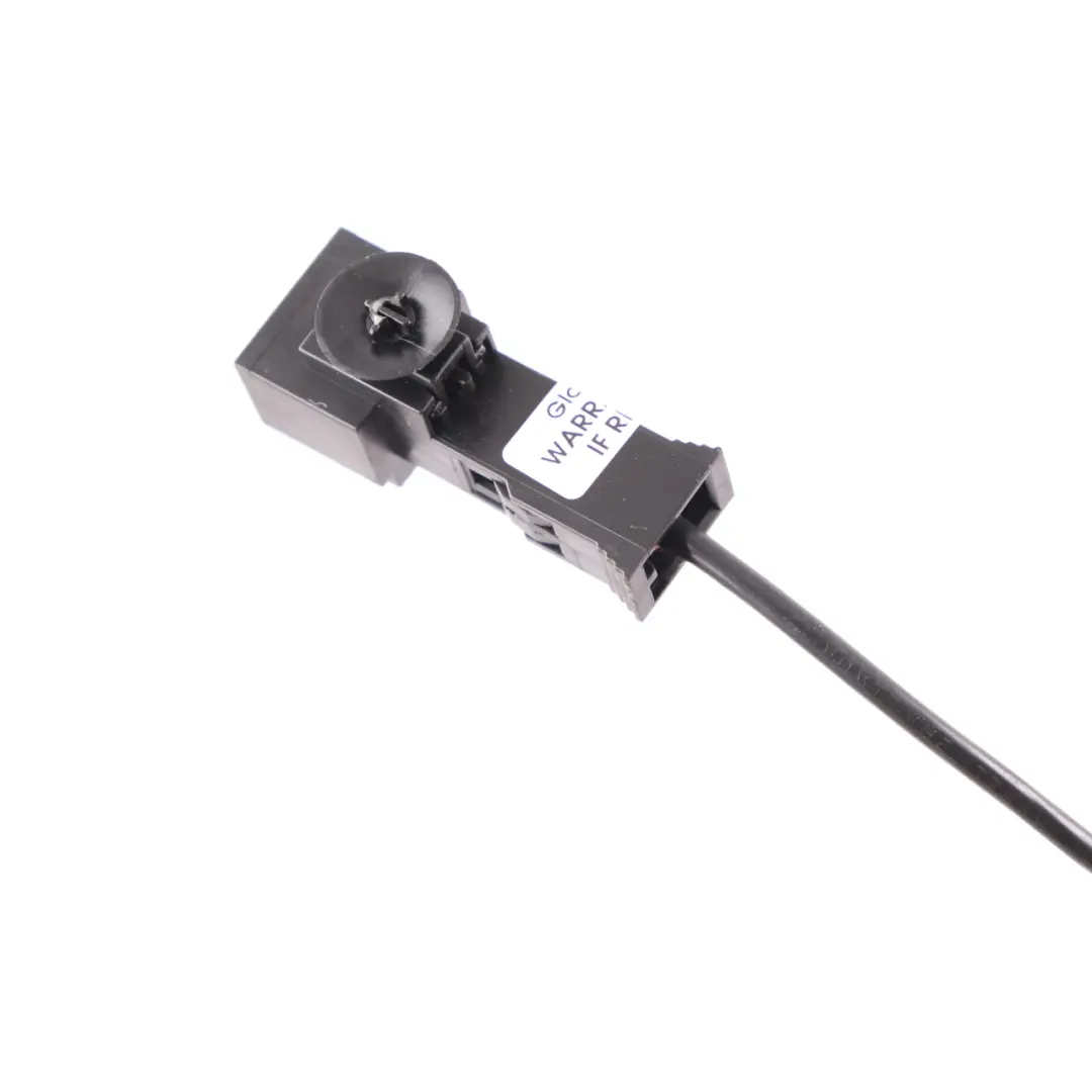 Mercedes W204 W207 Antenne Amplificateur Filtre suppression Piège - SKU A2048708490 - Numéro de pièce A2048708490