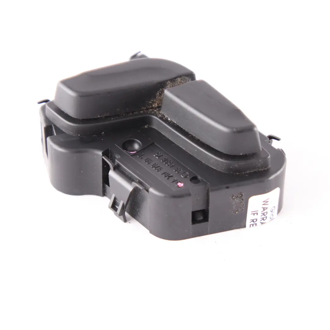  Interrupteur siège Mercedes W204 C207 Réglage avant droite - SKU A2048709010 - Numéro de pièce A2048709010