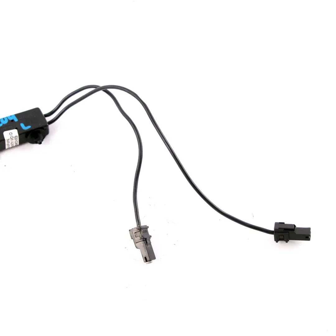  Mercedes-Benz C-Class W204 Left N/S Antenna Amplifier Filter Module - SKU A2048709189 - Part number A2048709189