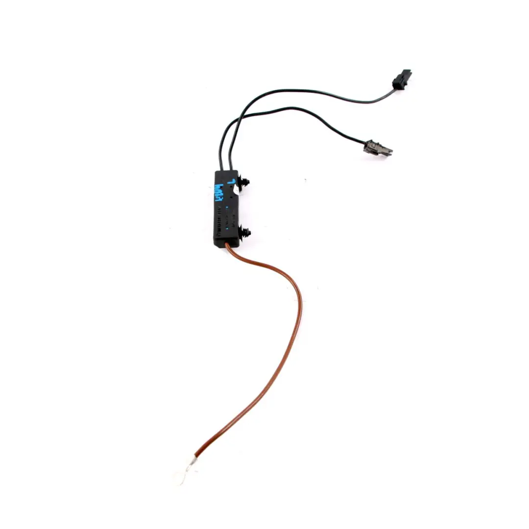 Mercedes-Benz C-Class W204 Left N/S Antenna Amplifier Filter Module to with Part number A2048709189 Mercedes-Benz C-Class W204 Left N/S Antenna Amplifier Filter Module - SKU A2048709189 - Part number A2048709189