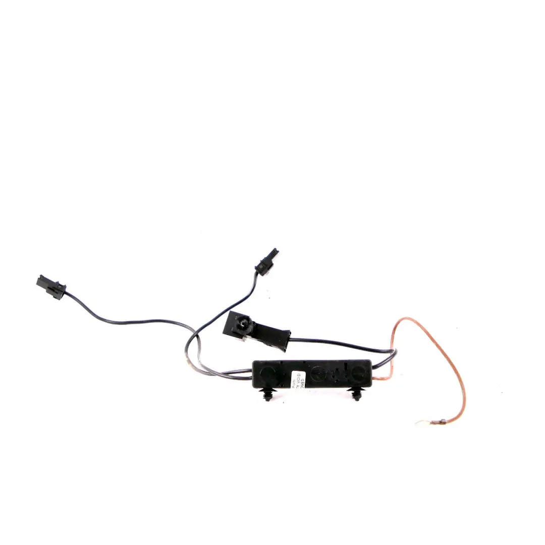 Derecha Antena Amplificador Filtro Módulo para Mercedes W204 con número de pieza A2048709289 Mercedes W204 Derecha Antena Amplificador Filtro Módulo - SKU A2048709289 - Número de pieza A2048709289