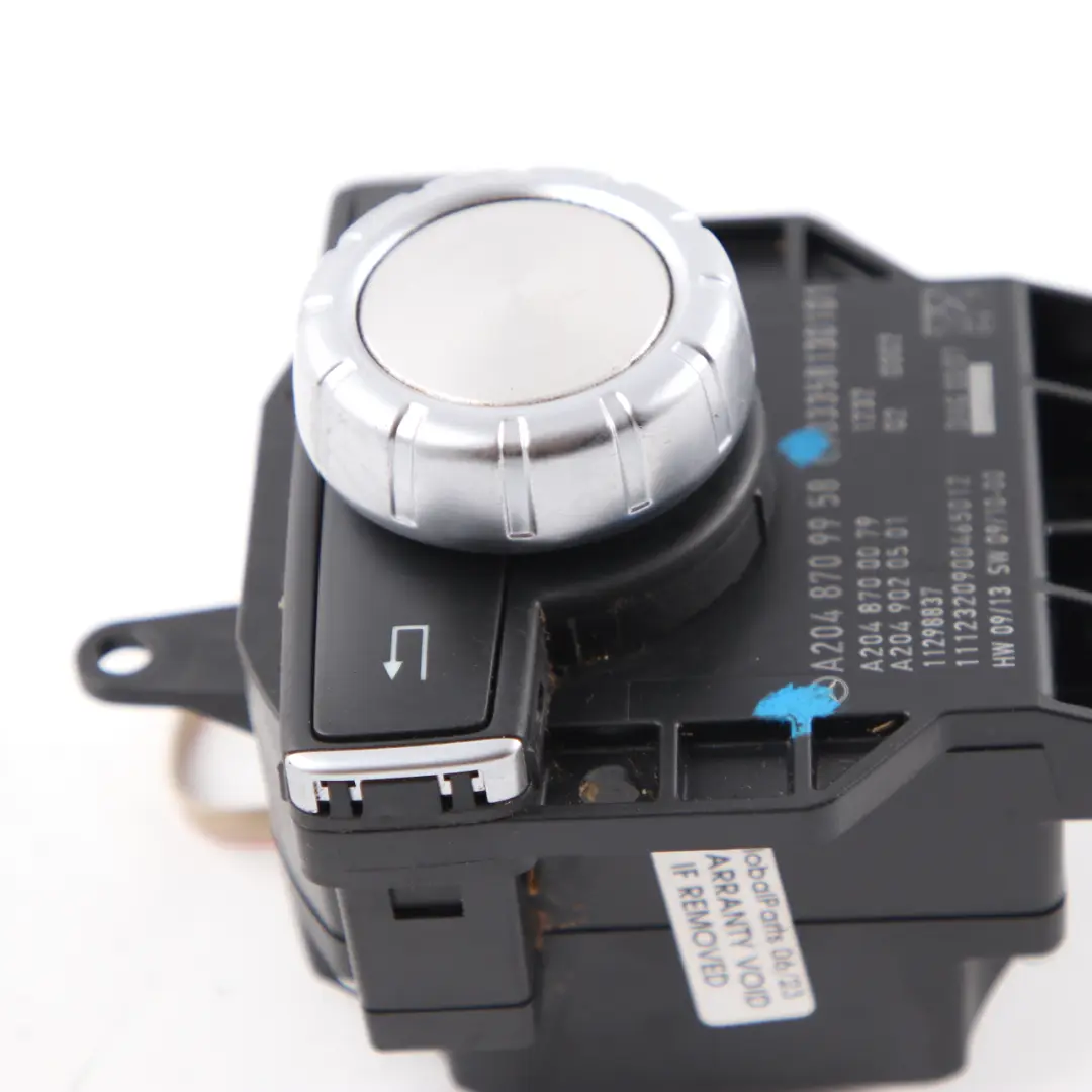 Radio Control Funktion Knopf Controller für Mercedes W204 W212 mit Teilenummer A2048709958 Mercedes W204 W212 Radio Control Funktion Knopf Controller - SKU A2048709958 - Teilenummer A2048709958