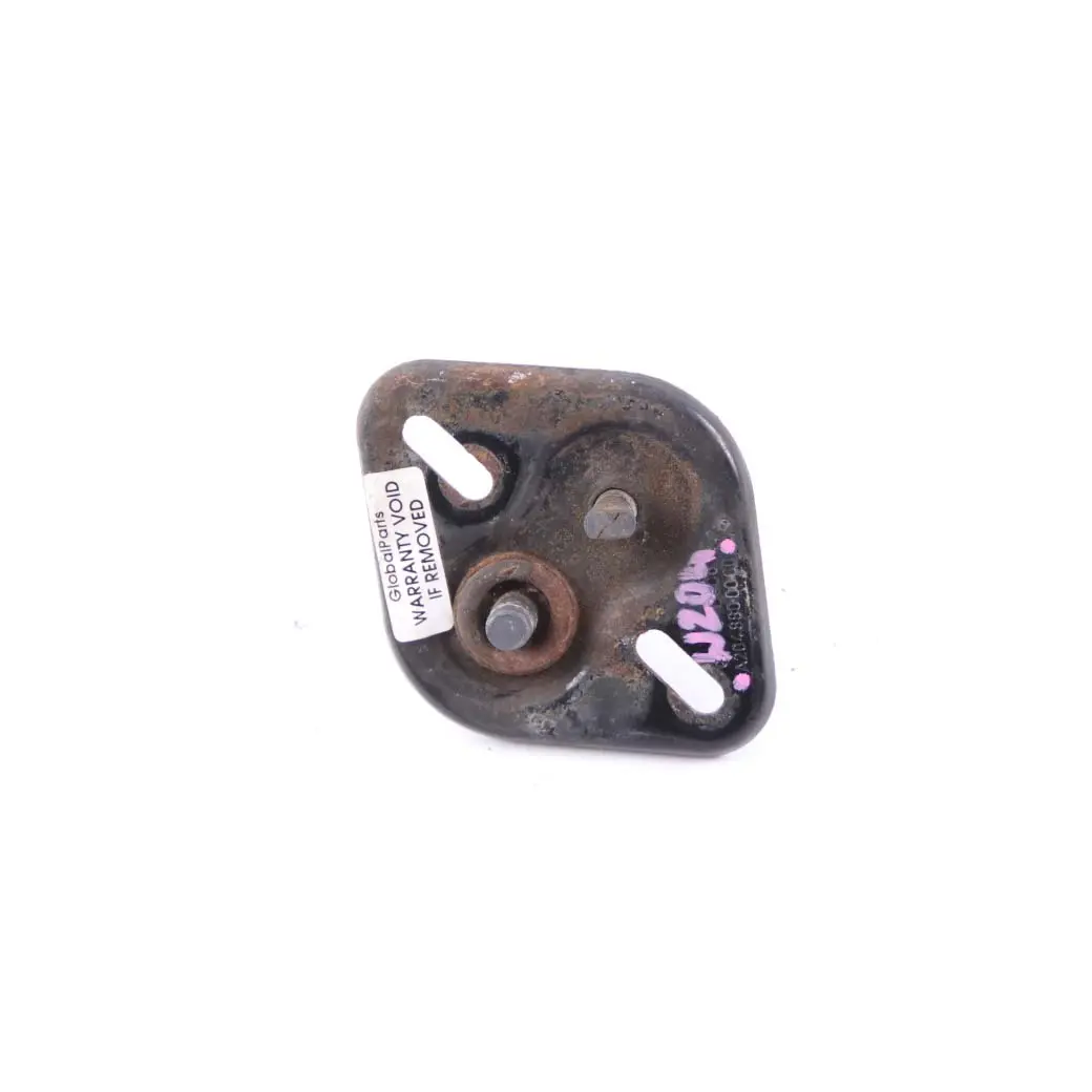 Crochet supérieur de verrouillage du capot Mercedes W204 pour à propos du numéro de pièce A2048800060 Crochet supérieur de verrouillage du capot Mercedes W204 - SKU A2048800060 - Numéro de pièce A2048800060