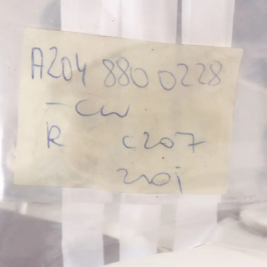 Coupé Charnière de capot droite Blanc Calcite - 650 pour Mercedes C207 à propos du numéro de pièce A2048800228 Mercedes C207 Coupé Charnière de capot droite Blanc Calcite - 650 - SKU A2048800228-CW - Numéro de pièce A2048800228