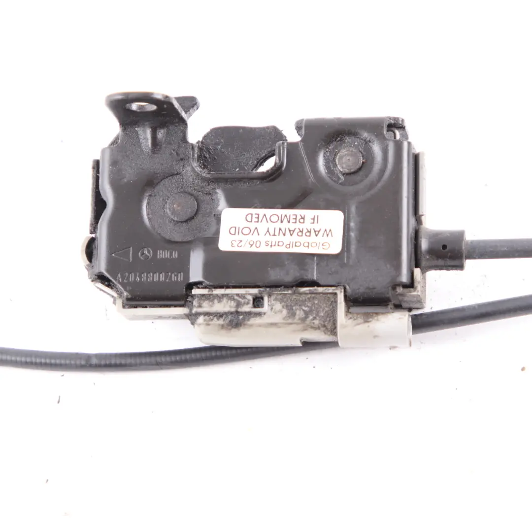  Verrou capot Mercedes W204 W212 Loquet déverrouillage Gauche Droite - SKU A2048800260 - Numéro de pièce A2048800260
