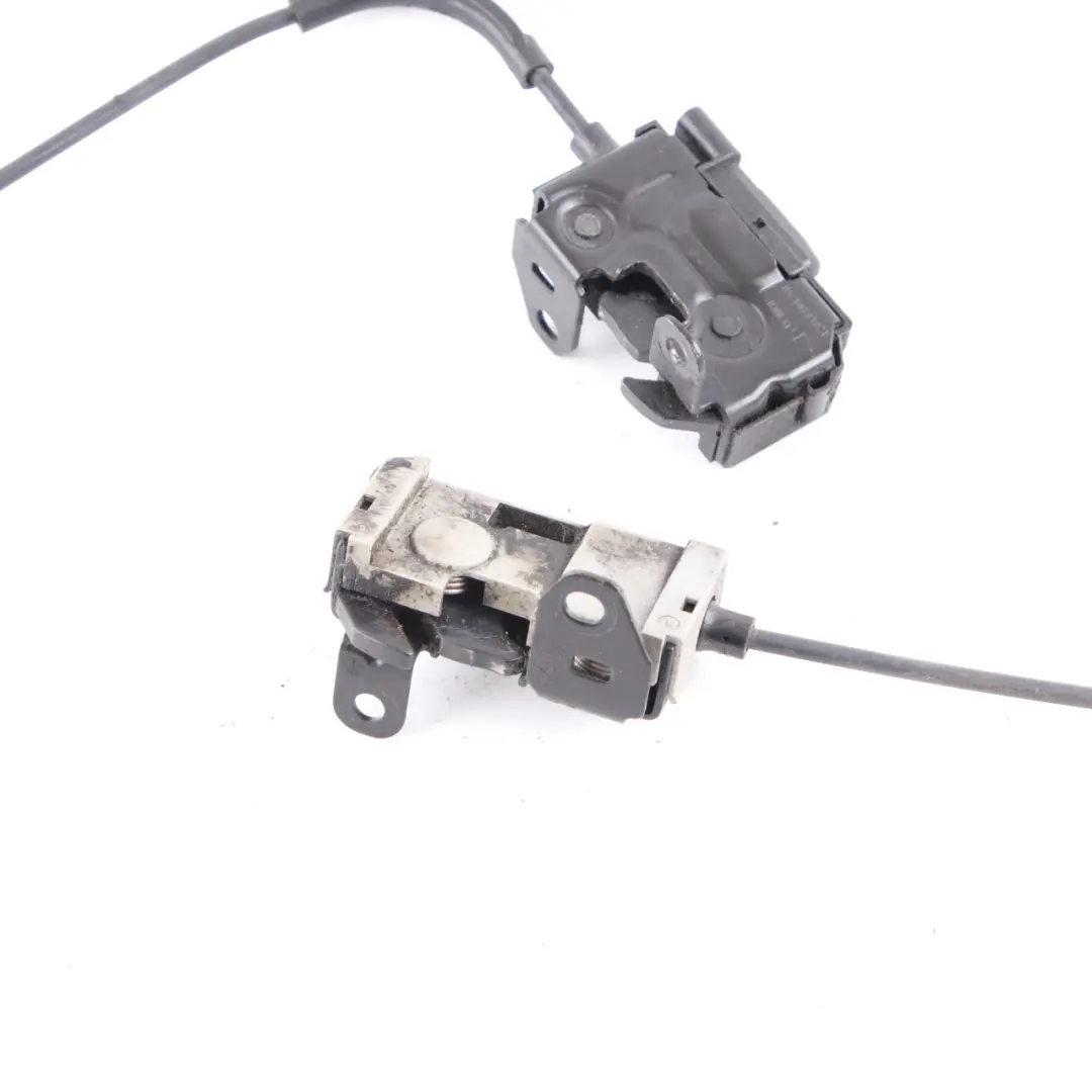  Motor hauben schloss Mercedes W204 W212 triegelung links rechts - SKU A2048800260 - Teilenummer A2048800260
