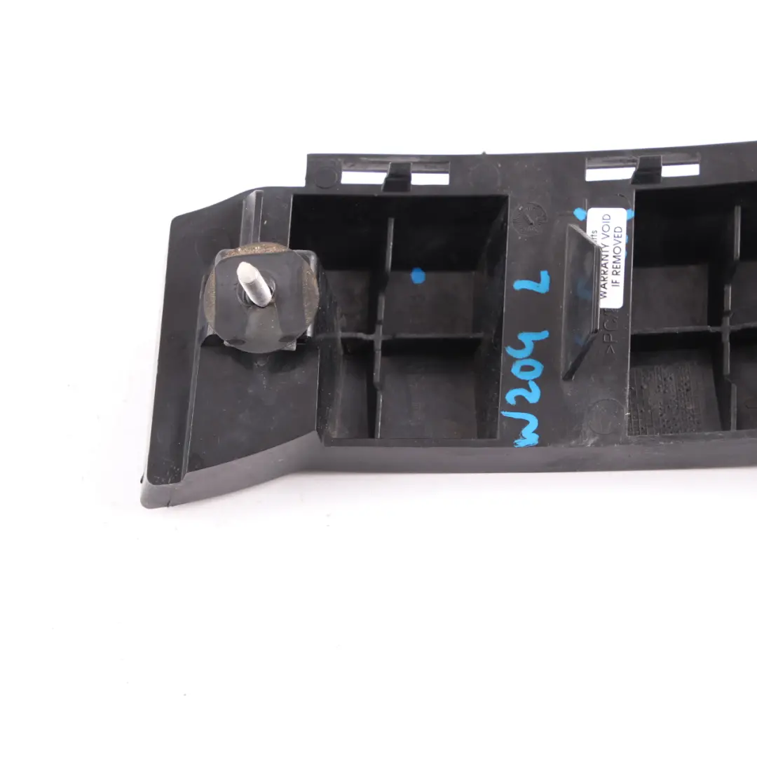 Staffa Paraurti Posteriore Sinistra Supporto Trim per Mercedes W204 con numero di parte A2048800503 Mercedes W204 Staffa Paraurti Posteriore Sinistra Supporto Trim - SKU A2048800503 - Numero di parte A2048800503