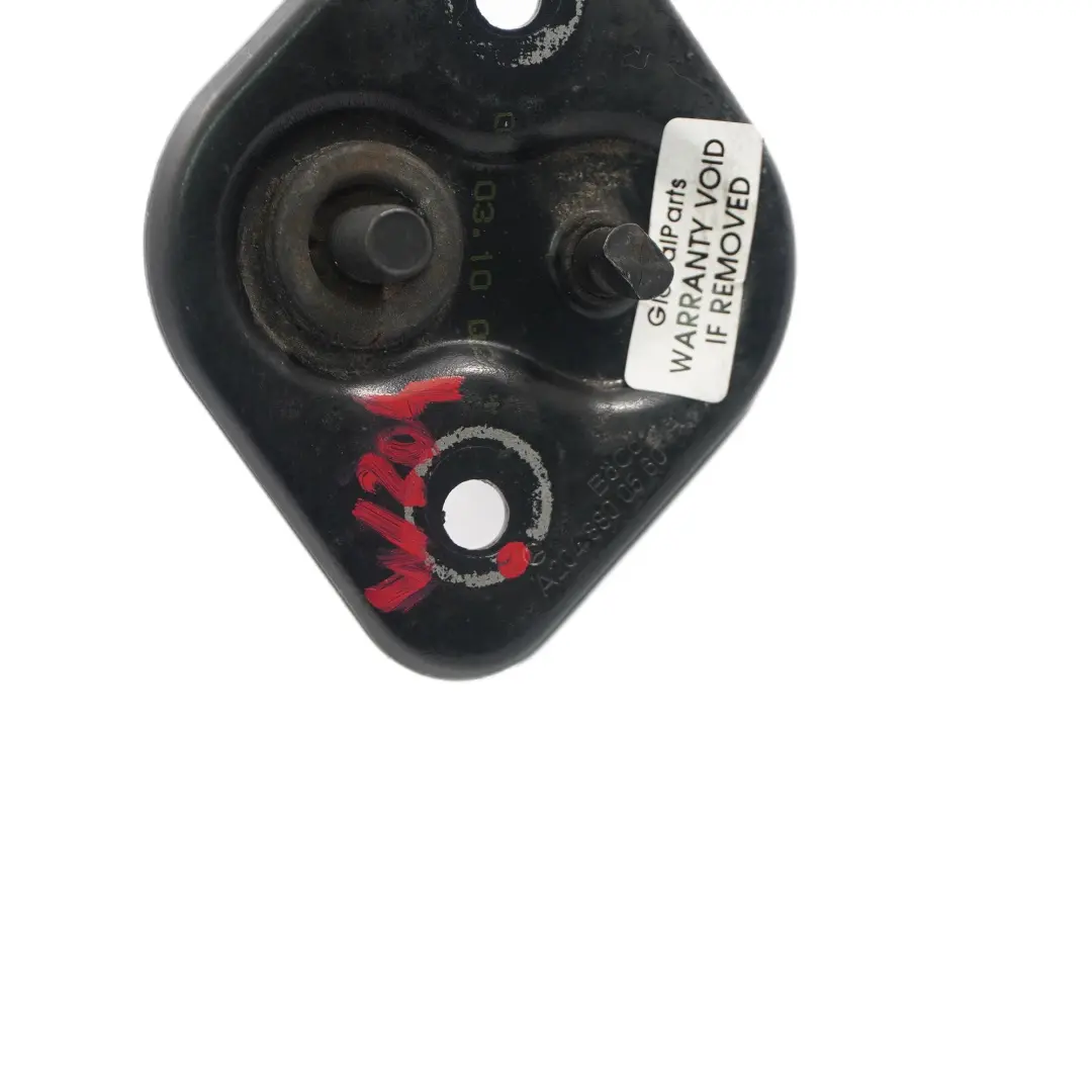 Mercedes W204 Gancio di Chiusura del Cofano Superiore di Bloccaggio Motore - SKU A2048800560 - Numero di parte A2128800060
