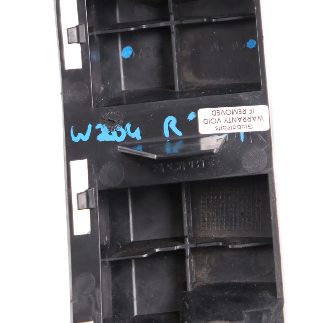 Mercedes W204 Staffa Paraurti Posteriore Destra Supporto Trim - SKU A2048800603 - Numero di parte A2048800603