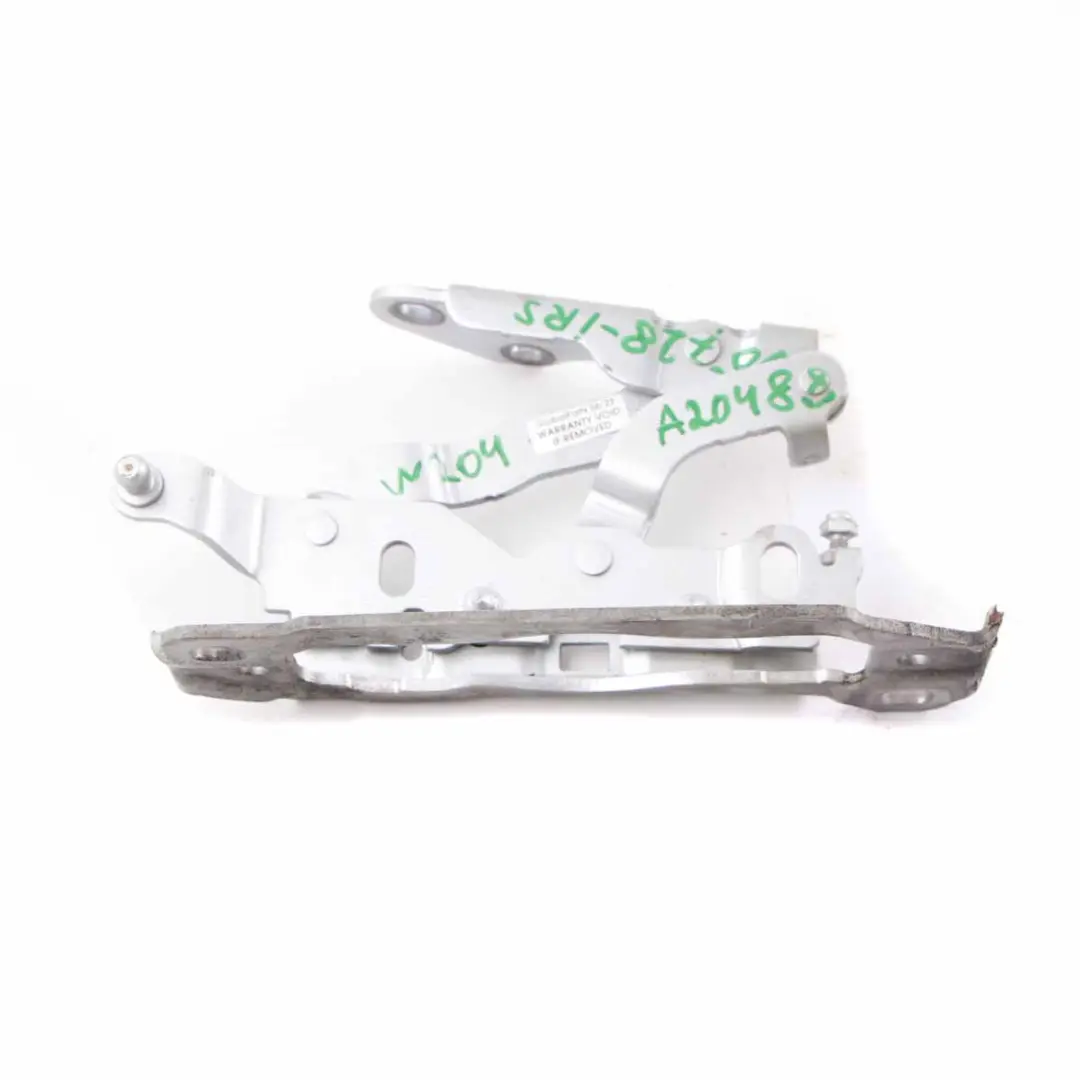 Cerniera cofano anteriore sinistro Iridium Silver 775 per Mercedes W204 con numero di parte A2048800728 Mercedes W204 Cerniera cofano anteriore sinistro Iridium Silver 775 - SKU A2048800728-IRS - Numero di parte A2048800728