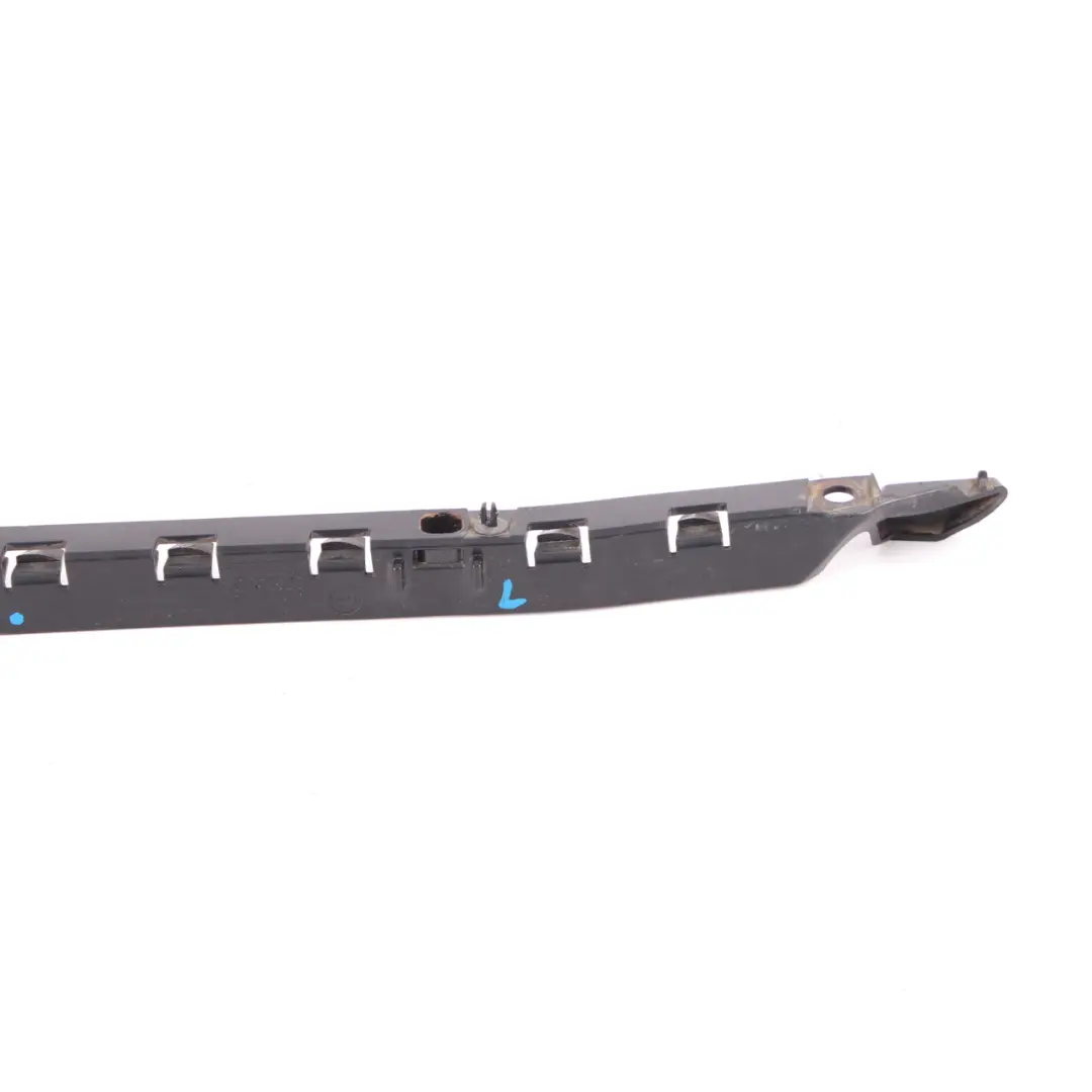  Soporte Parachoques Mercedes W204 Soporte Trasero Montaje Rail Trim - SKU A2048800730 - Número de pieza A2048800730