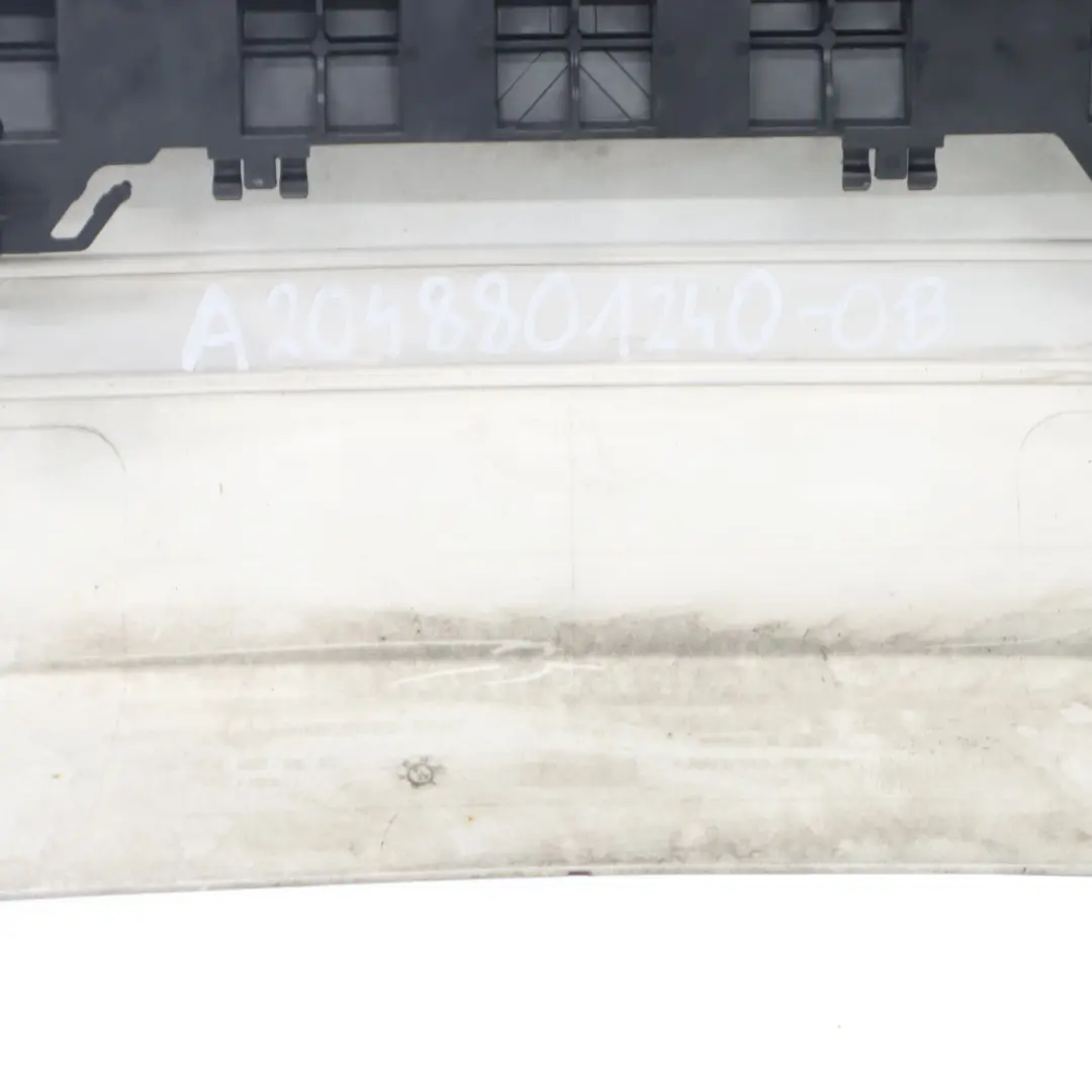 Zderzak Tylny Osłona Tylna Obsidian Black Czarny - 197 do Mercedes W204 o numerze A2048801240 Mercedes W204 Zderzak Tylny Osłona Tylna Obsidian Black Czarny - 197 - SKU A2048801240-OB - Numer Części A2048801240