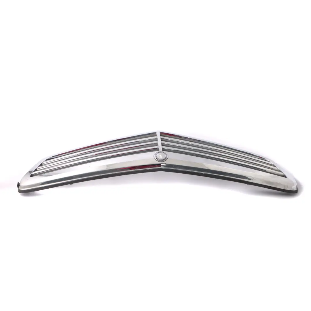 Mercedes W204 Bonnet Grille Avant Garniture Radiateur Argent Chromé - SKU A2048801283-1 - Numéro de pièce A2048801283