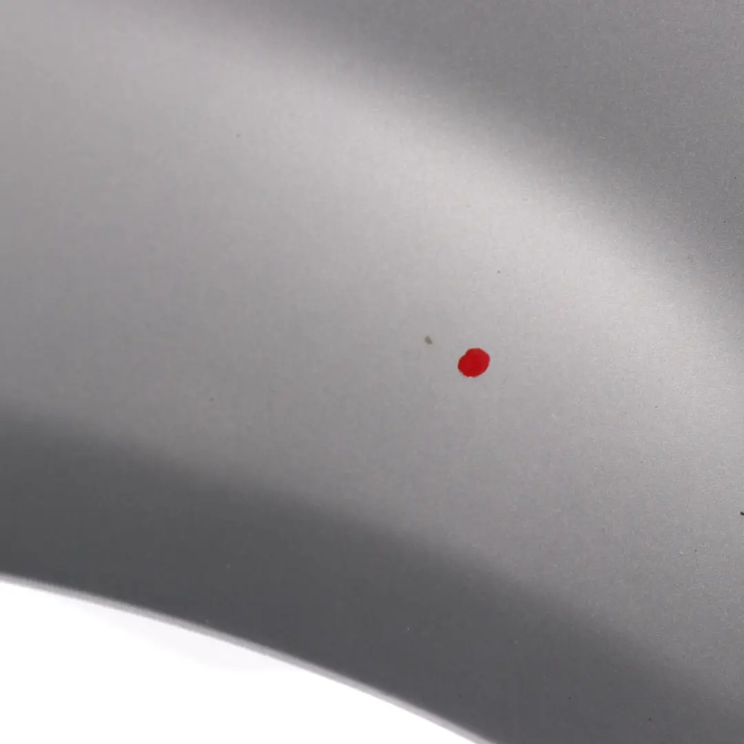 Alare Laterale Anteriore Sinistro Parafango Iridium Silver 775 per Mercedes W204 con numero di parte A2048801318 Mercedes W204 Alare Laterale Anteriore Sinistro Parafango Iridium Silver 775 - SKU A2048801318-IRS1 - Numero di parte A2048801318