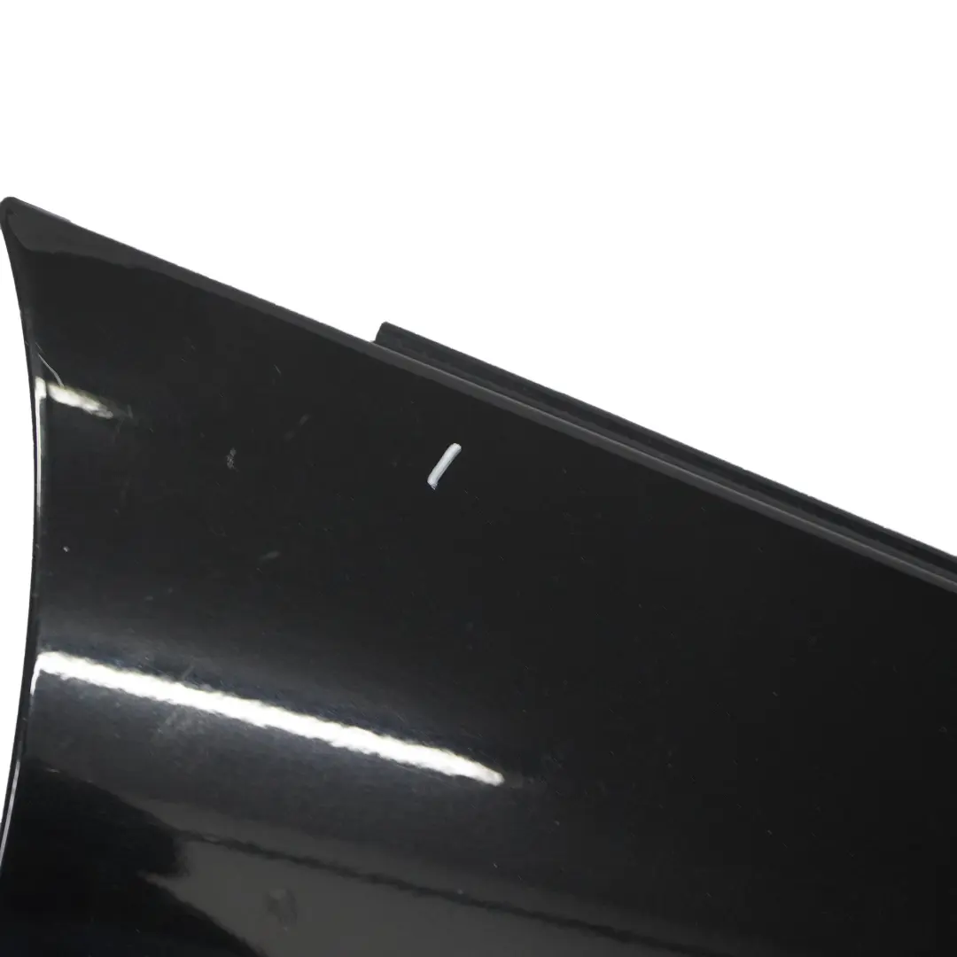 Panneau latéral avant droit Aile Noir pour Mercedes W204 à propos du numéro de pièce A2048801418 Mercedes W204 Panneau latéral avant droit Aile Noir - SKU A2048801418-BLA - Numéro de pièce A2048801418