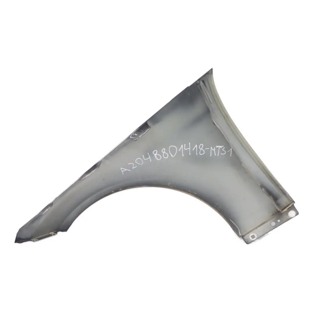 Guardabarros delantero derecho Magnetit Schwarz Black - 183 para Mercedes W204 con número de pieza A2048801418 Mercedes W204 Guardabarros delantero derecho Magnetit Schwarz Black - 183 - SKU A2048801418-MTS1 - Número de pieza A2048801418