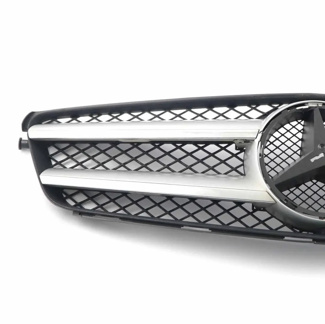 Coupé Cofano Griglia Radiatore Coprire Pannello Trim per Mercedes W204 con numero di parte A2048802183 Mercedes W204 Coupé Cofano Griglia Radiatore Coprire Pannello Trim - SKU A2048802183-1 - Numero di parte A2048802183