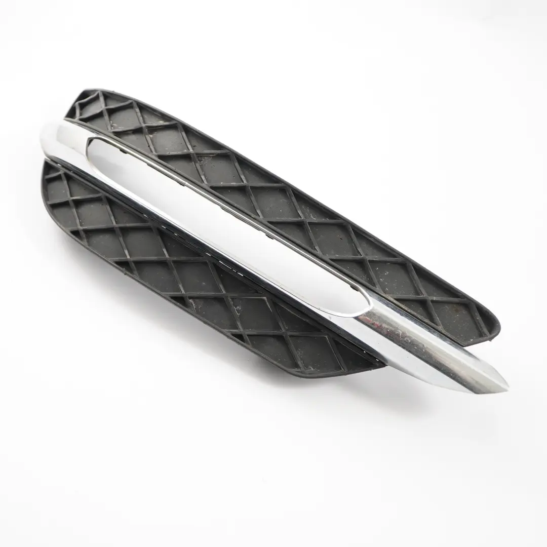 Mercedes W204 Griglia Paraurti Anteriore Sinistra Copertura Striscia - SKU A2048803224 - Numero di parte A2048803224