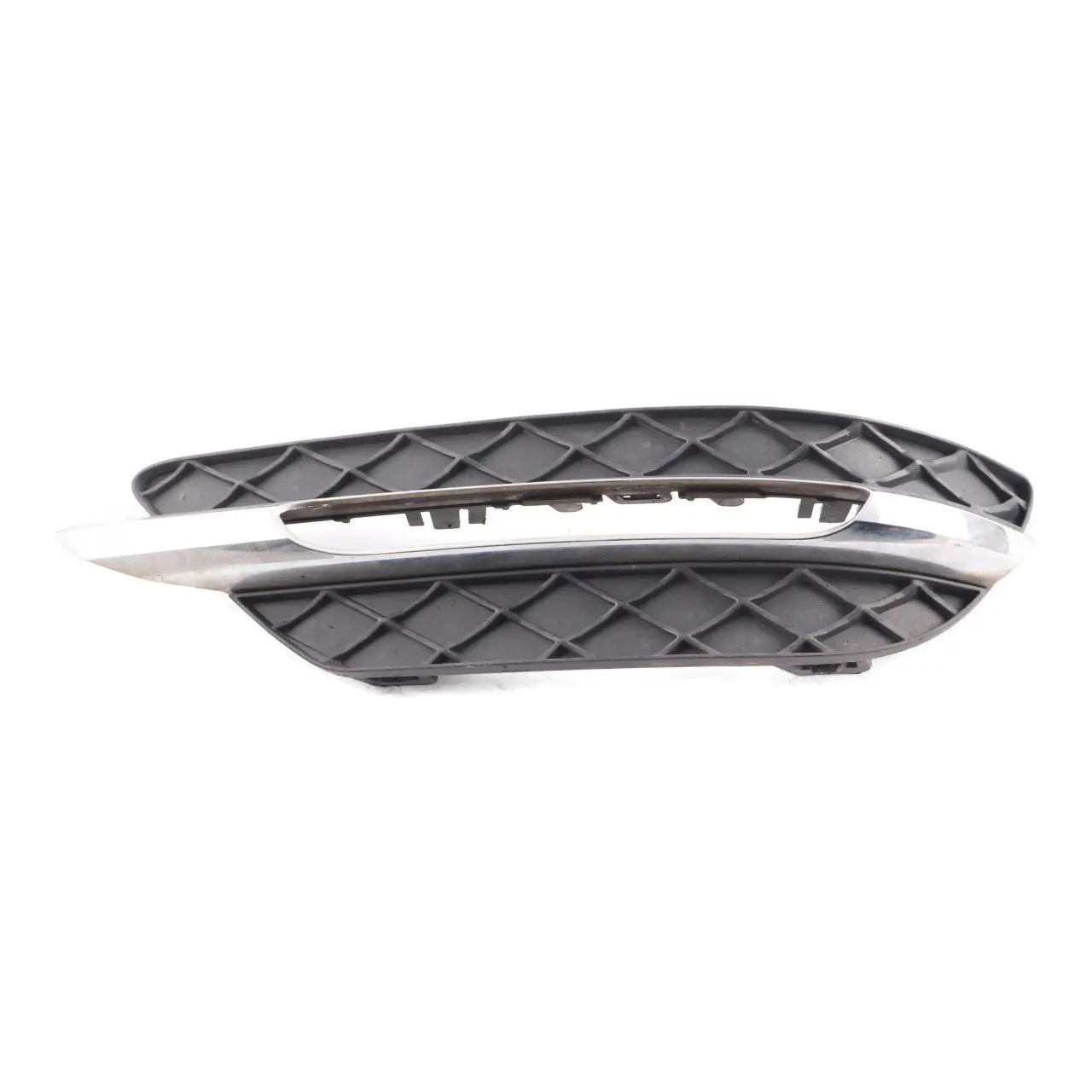 Mercedes W204 Stoßfängerabdeckung Frontstoßstange Ziergitter rechts A2048803324