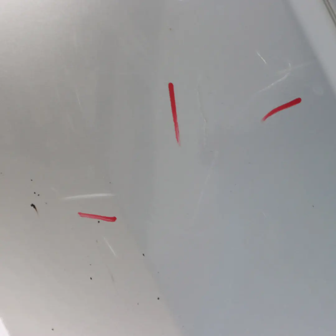 Zderzak Tylny Iridium Silver Srebrny Metalik - 775 do Mercedes W204 o numerze A2048805940 Mercedes W204 Zderzak Tylny Iridium Silver Srebrny Metalik - 775 - SKU A2048805940-IRS - Numer Części A2048805940