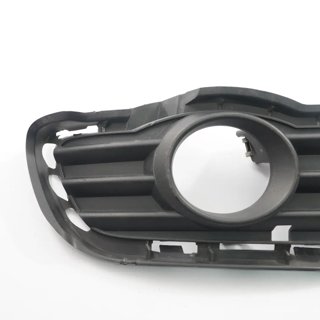 Luftgitter Gitter Nebelscheinwerfer Rechts A2048850223 für Mercedes W204 mit Teilenummer A2048850123 Mercedes W204 Luftgitter Gitter Nebelscheinwerfer Rechts A2048850223 - SKU A2048850123 - Teilenummer A2048850123
