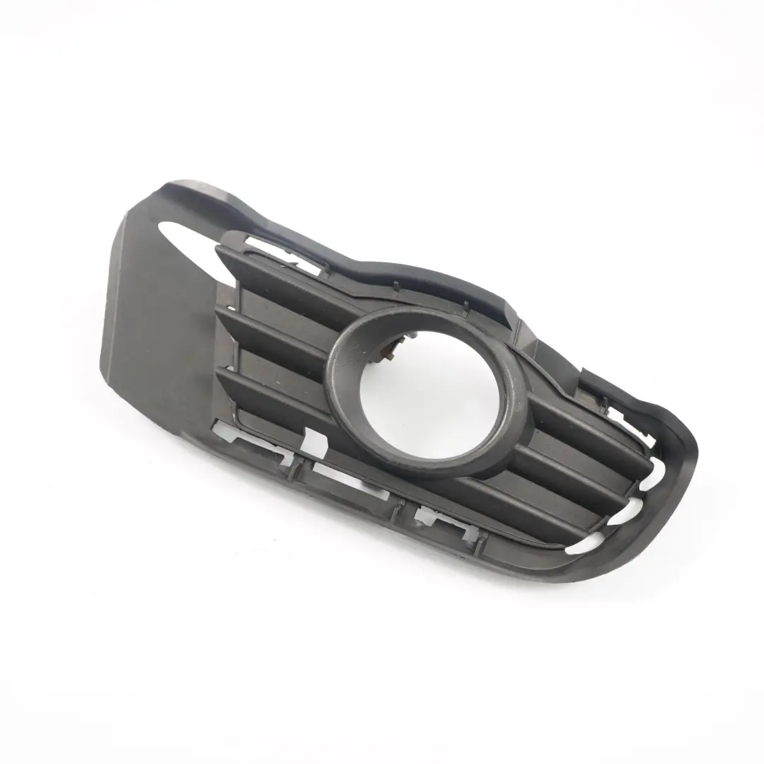 Mercedes W204 Parachoques Delantero Luz Antiniebla Cubierta Parrilla Derecha - SKU A2048850223 - Número de pieza A2048850223