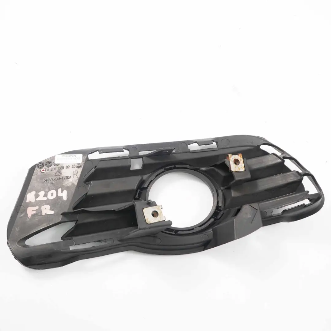 Mercedes W204 Parachoques Delantero Luz Antiniebla Cubierta Parrilla Derecha - SKU A2048850223 - Número de pieza A2048850223