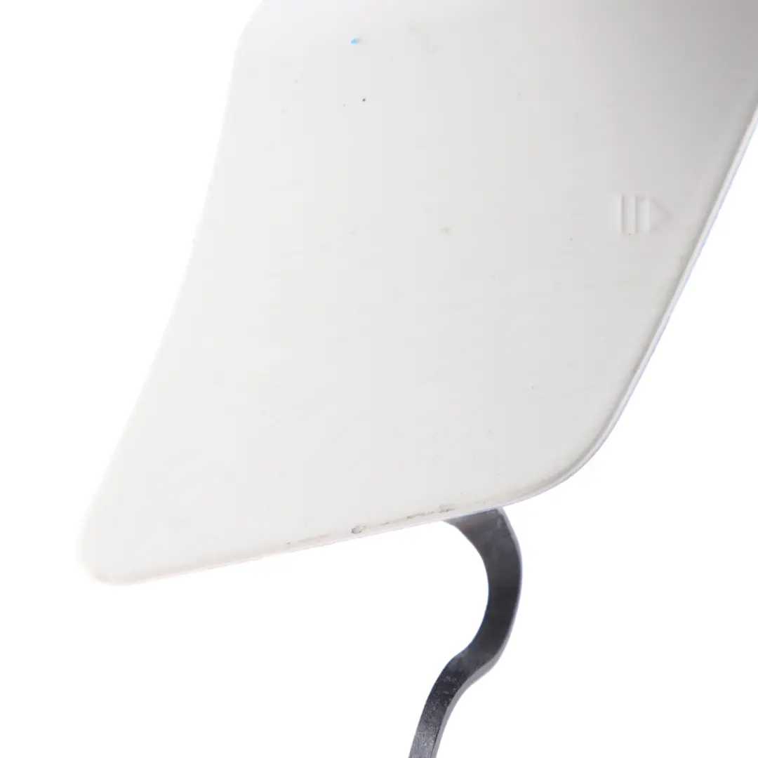 pare-chocs avant crochet remorquage noir obsidien pour Mercedes W204 AMG à propos du numéro de pièce A2048850526 Mercedes W204 AMG pare-chocs avant crochet remorquage noir obsidien - SKU A2048850526-CW - Numéro de pièce A2048850526