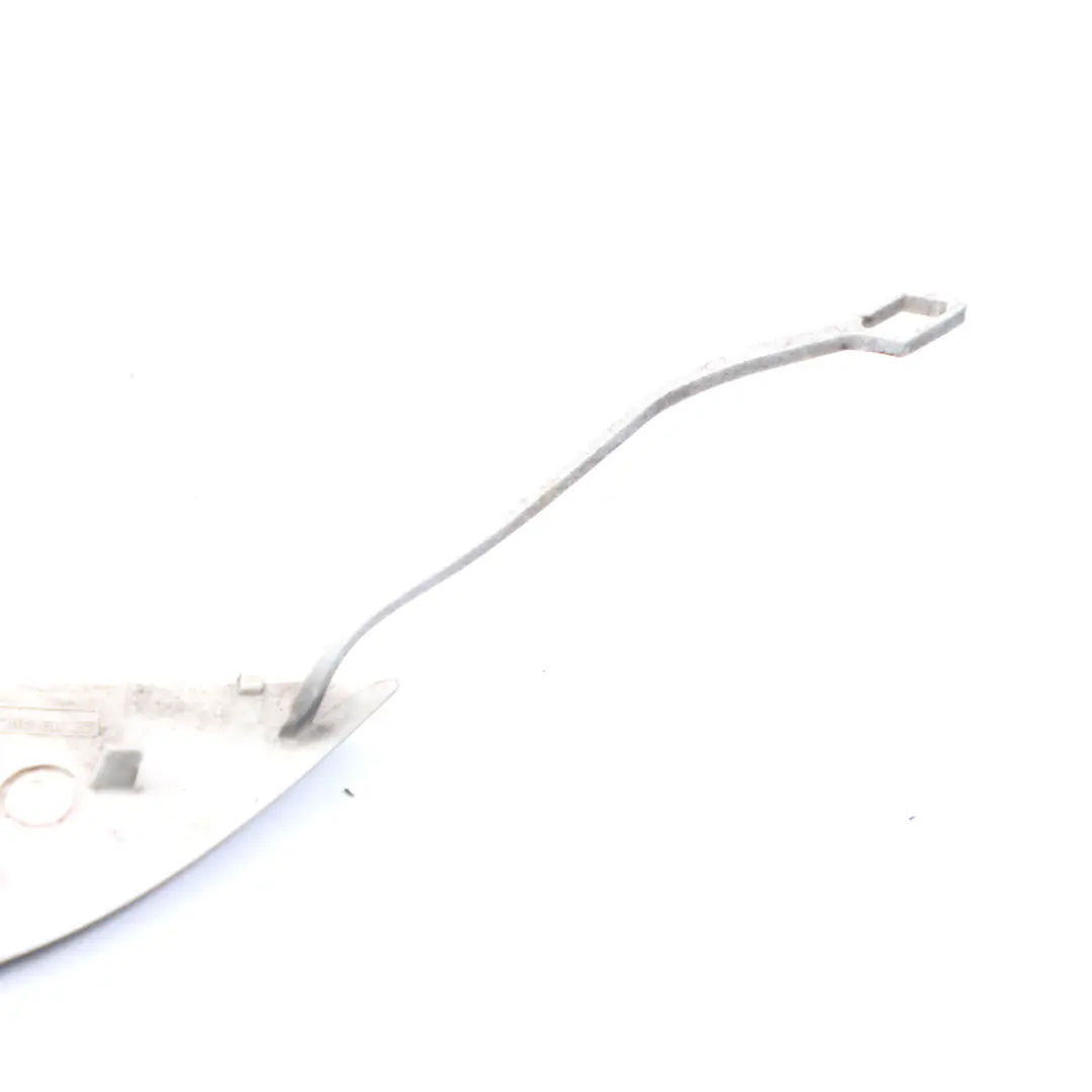 Parachoques Trasero De Remolque Ojo Gancho Tapa Negro Obsidiana para Mercedes W204 con número de pieza A2048850823 Mercedes W204 Parachoques Trasero De Remolque Ojo Gancho Tapa Negro Obsidiana - SKU A2048850823-OB - Número de pieza A2048850823