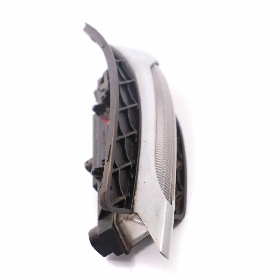 Vorderseite stoßstange Gitterrahmen DRL Lampe Links für Mercedes W204 mit Teilenummer A2048851353 Mercedes W204 Vorderseite stoßstange Gitterrahmen DRL Lampe Links - SKU A2048851353 - Teilenummer A2048851353