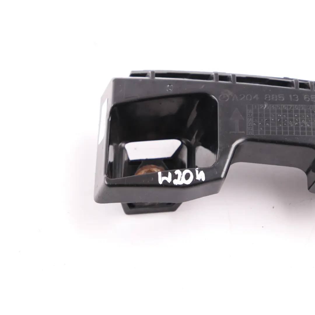 Bumper Left Side N/S Guide Mounting Holder to Mercedes S204 Wagon Rear with Part number A2048851365 Mercedes S204 Wagon Rear Bumper Left Side N/S Guide Mounting Holder - SKU A2048851365 - Part number A2048851365