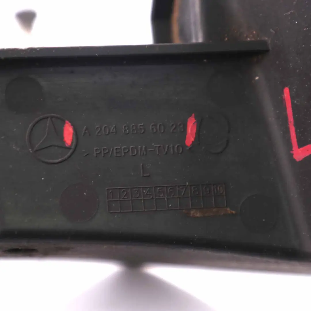 pare-chocs avant gauche enjoliveur de passage de roue pour Mercedes W204 à propos du numéro de pièce A2048856023 Mercedes W204 pare-chocs avant gauche enjoliveur de passage de roue - SKU A2048856023 - Numéro de pièce A2048856023