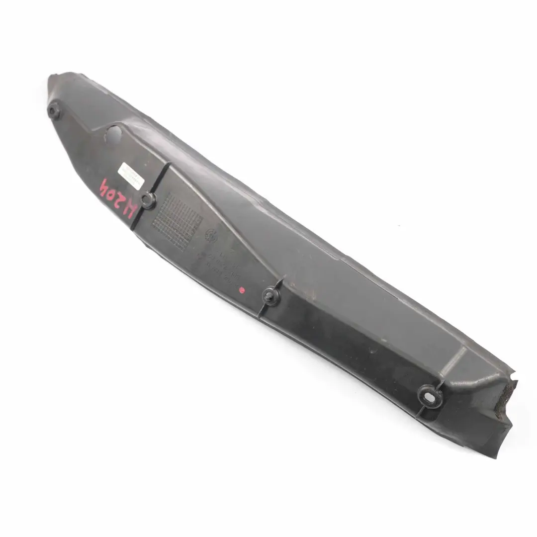 Mercedes W204 Panneau Lateral Garde-Boue Cache-Poussiere Gauche - SKU A2048890225 - Numéro de pièce A2048890225