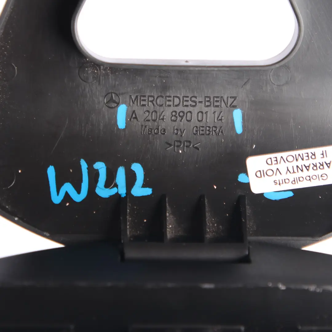 Staffa A Triangolo Mercedes W204 W212 Supporto Avviso Pericolo per con numero di parte A2048900114 Staffa A Triangolo Mercedes W204 W212 Supporto Avviso Pericolo - SKU A2048900114 - Numero di parte A2048900114