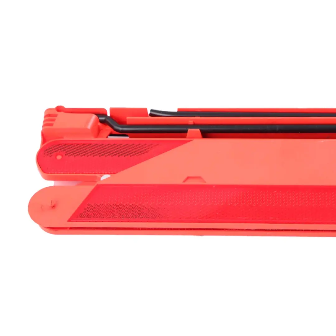 Mercedes W204 W207 W212 Triangolo Di Sicurezza - SKU A2048900197 - Numero di parte A2048900197
