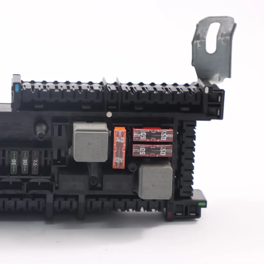 Scatola fusibili Mercedes W204 Relè SAM Scatola fusibili Modulo - SKU A2049000902-1 - Numero di parte A2049000902