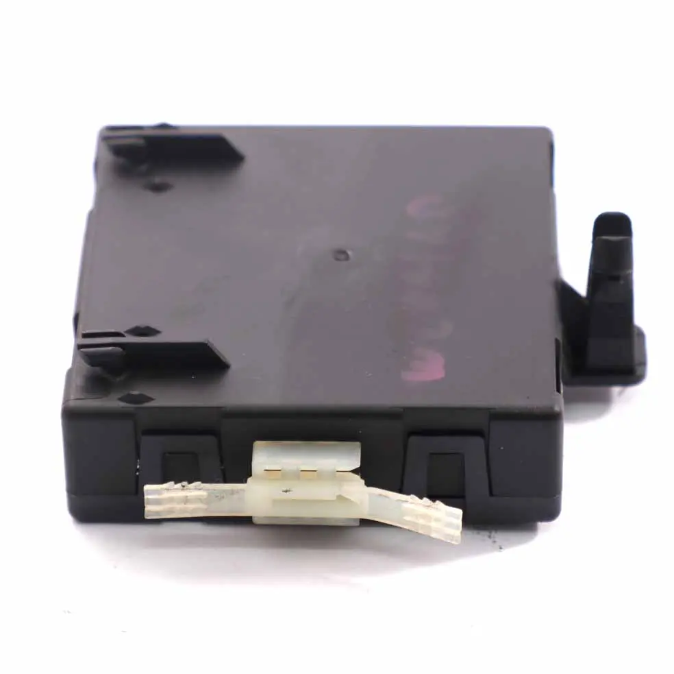 Module Porte Avant Gauche Unité de Contrôle pour Mercedes W204 Coupe à propos du numéro de pièce A2049001206 Mercedes W204 Coupe Module Porte Avant Gauche Unité de Contrôle - SKU A2049001206 - Numéro de pièce A2049001206