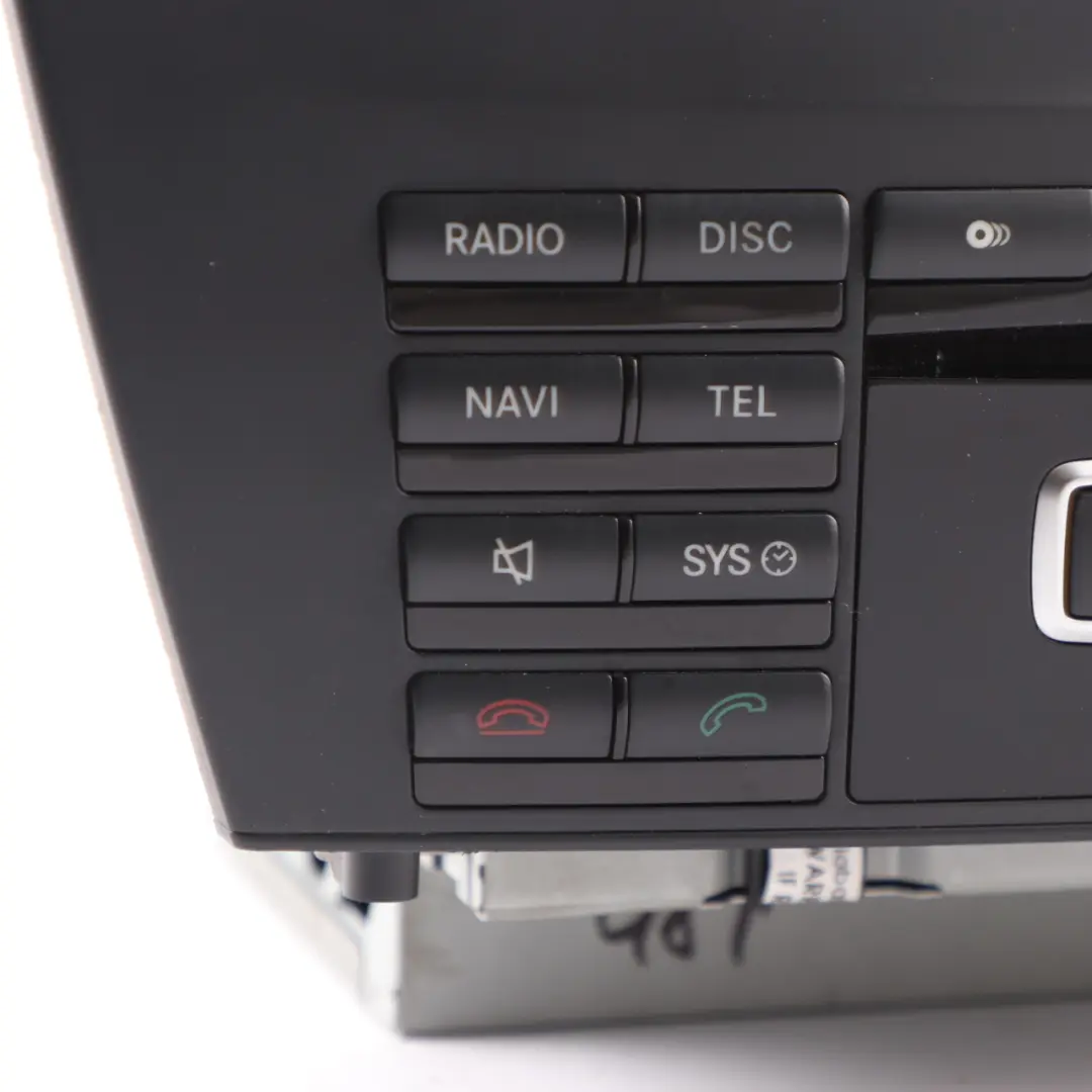 Sat Nav CD Player Radio Stereo Head Unit W204 to W204 Mercedes with Part number A2049002013 W204 Mercedes Sat Nav CD Player Radio Stereo Head Unit W204 - SKU A2049002013 - Part number A2049002013