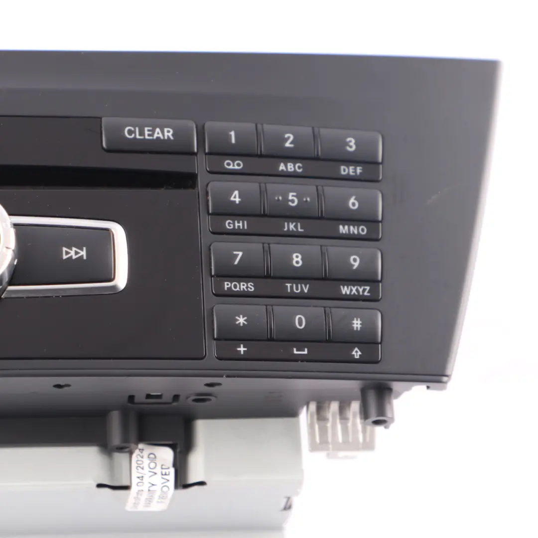Mercedes W204 Stereo Radio Autoradio CD Spieler Hauptgerät - SKU A2049003211 - Teilenummer A2049003211