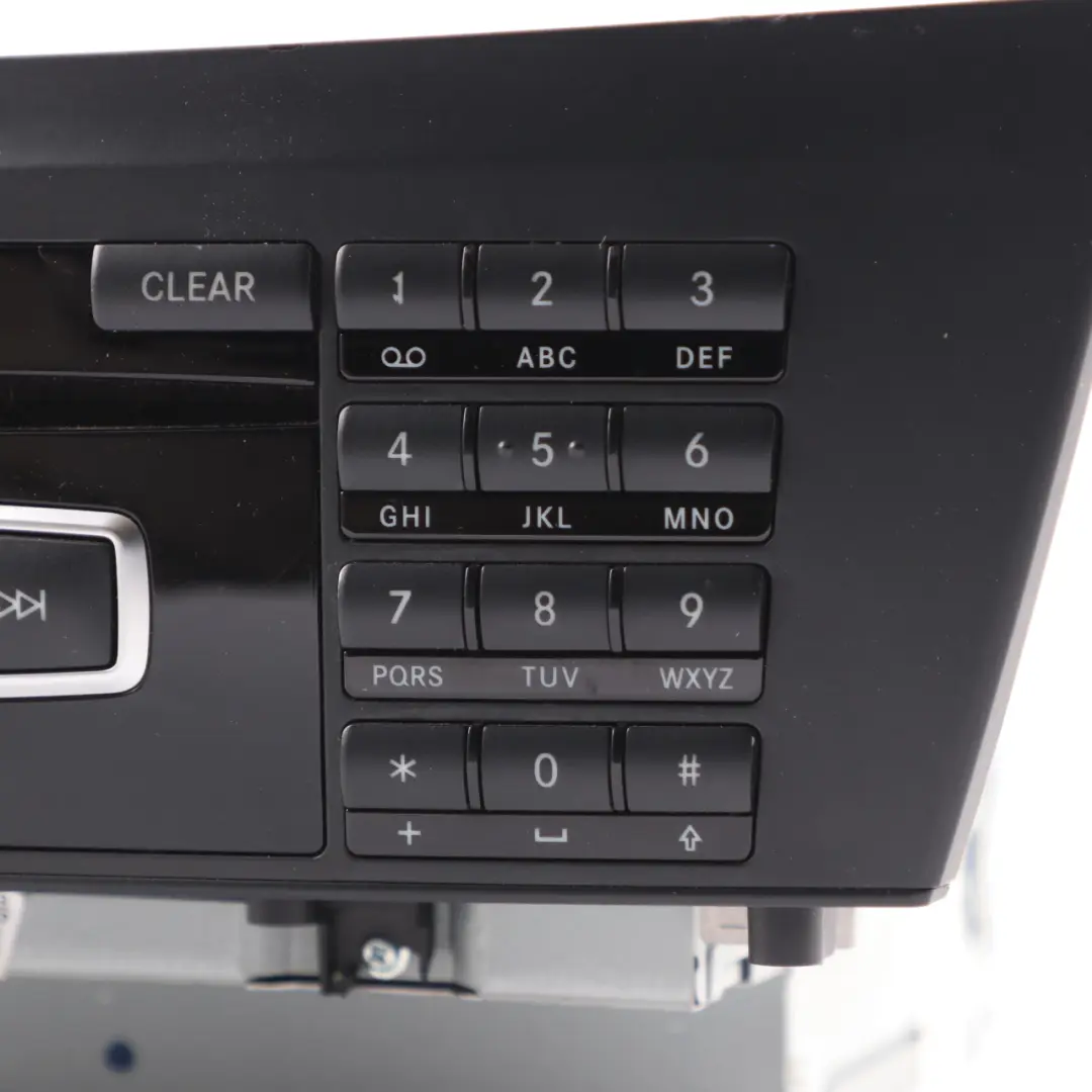 COMAND Navigation CD Player Radio Sat Nav Head Unit to Mercedes W204 with Part number A2049003609 Mercedes W204 COMAND Navigation CD Player Radio Sat Nav Head Unit - SKU A2049003609 - Part number A2049003609