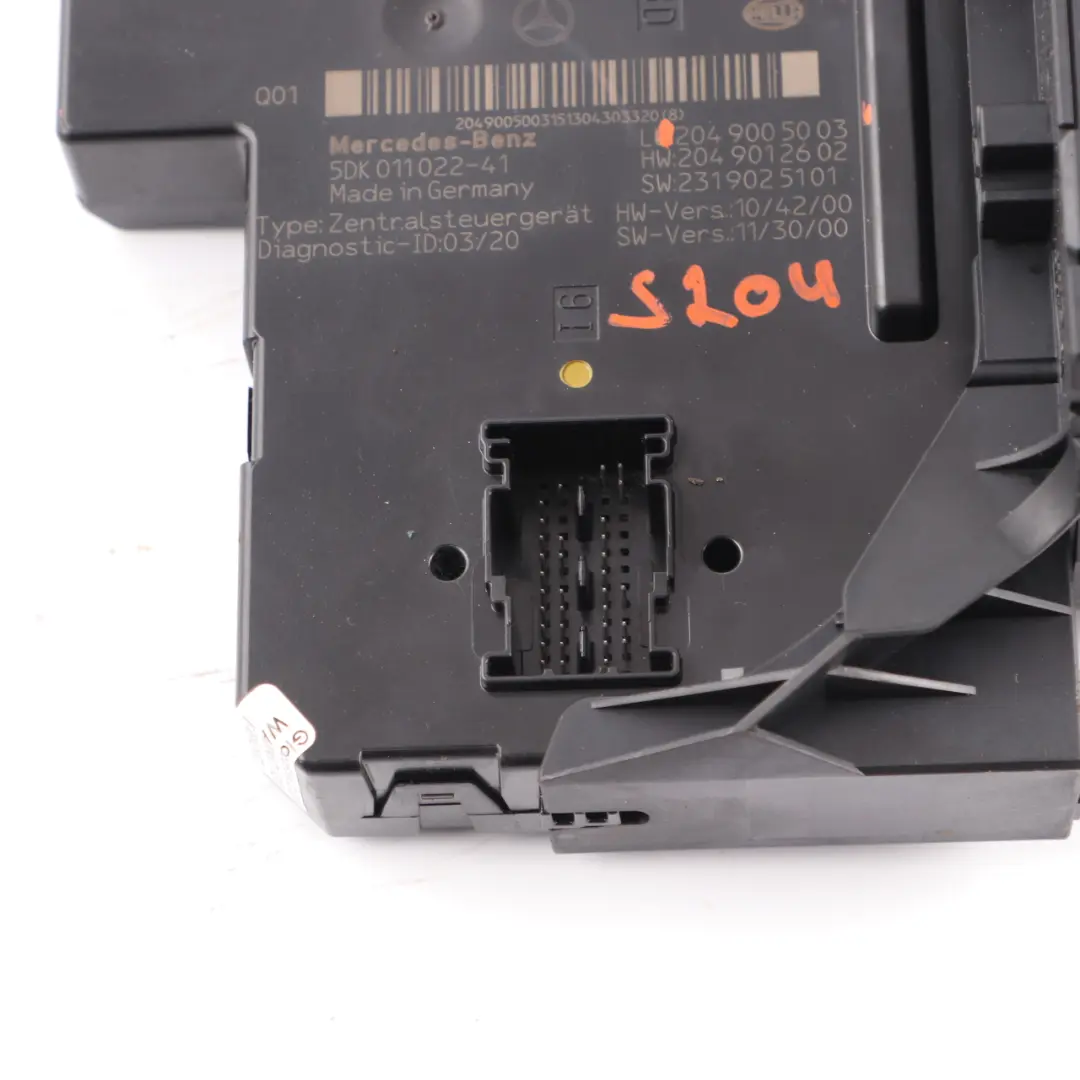 Boîte fusibles arrière Module SAM Unité pour Mercedes S204 Estate à propos du numéro de pièce A2049005003 Mercedes S204 Estate Boîte fusibles arrière Module SAM Unité - SKU A2049005003 - Numéro de pièce A2049005003