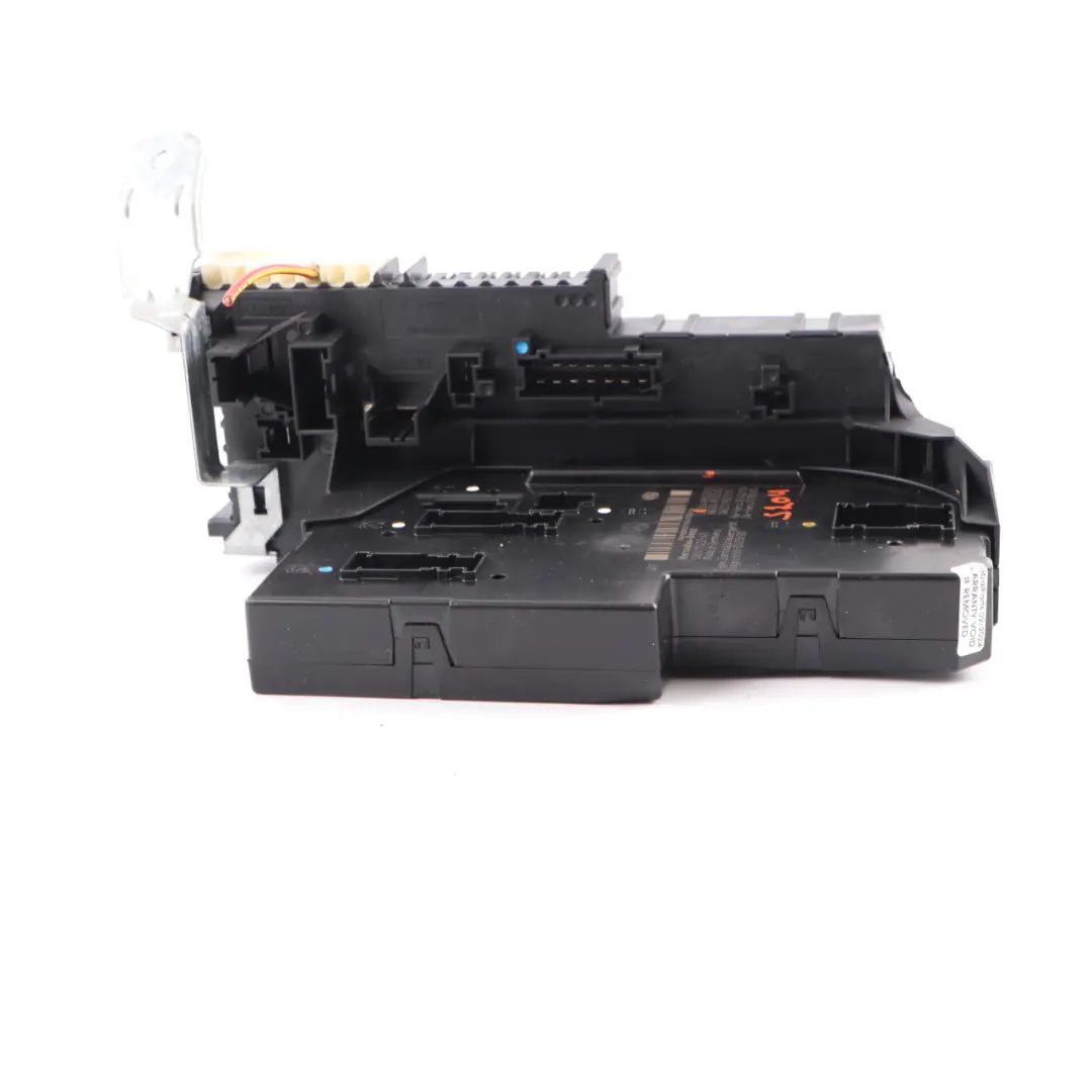 Caja fusibles trasera SAM Módulo Unidad control para Mercedes S204 Estate con número de pieza A2049005003 Mercedes S204 Estate Caja fusibles trasera SAM Módulo Unidad control - SKU A2049005003 - Número de pieza A2049005003