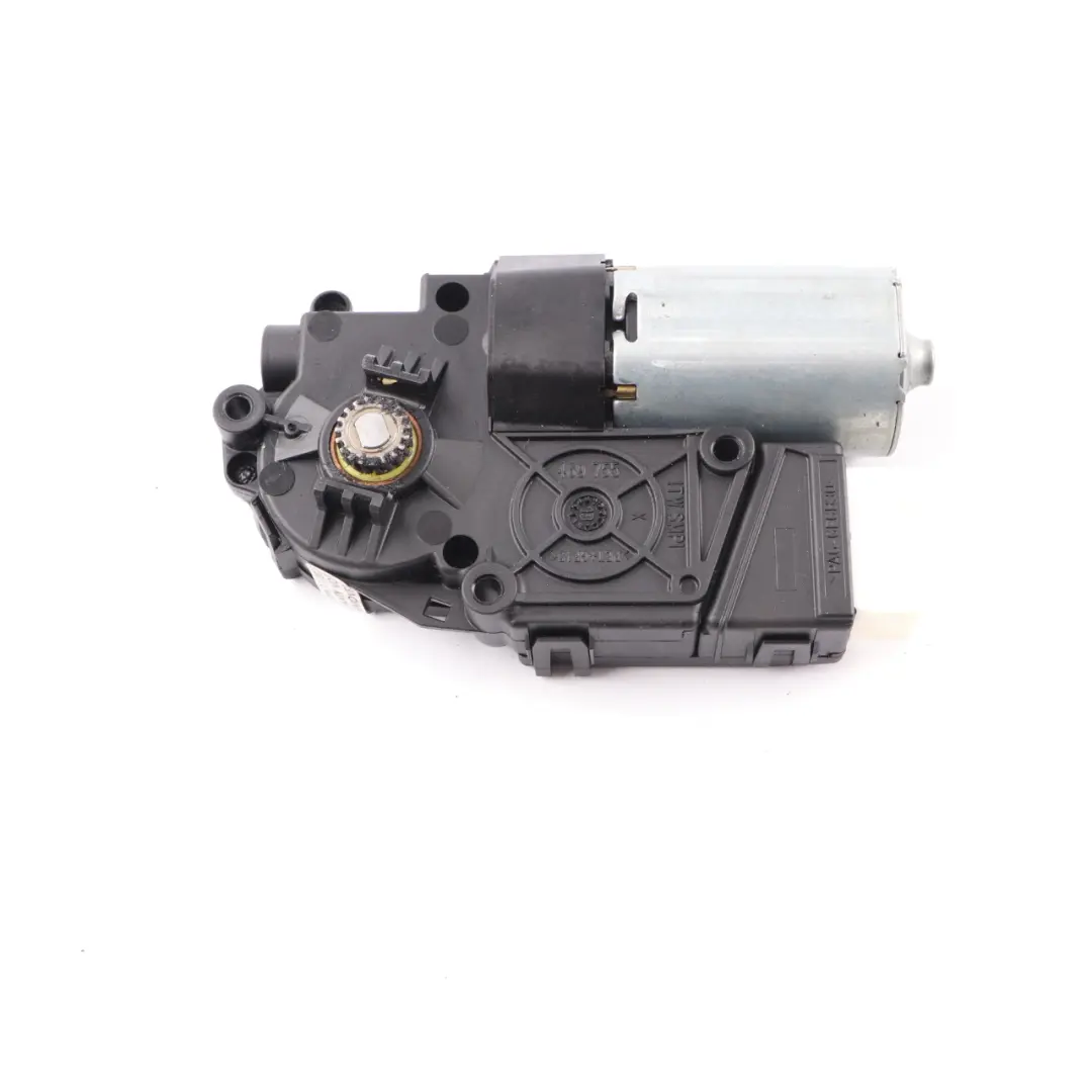Panoramic Sliding Roof Control Motor Sun Roof to Mercedes S204 W204 with Part number A2049005310 Mercedes S204 W204 Panoramic Sliding Roof Control Motor Sun Roof - SKU A2049005310 - Part number A2049005310