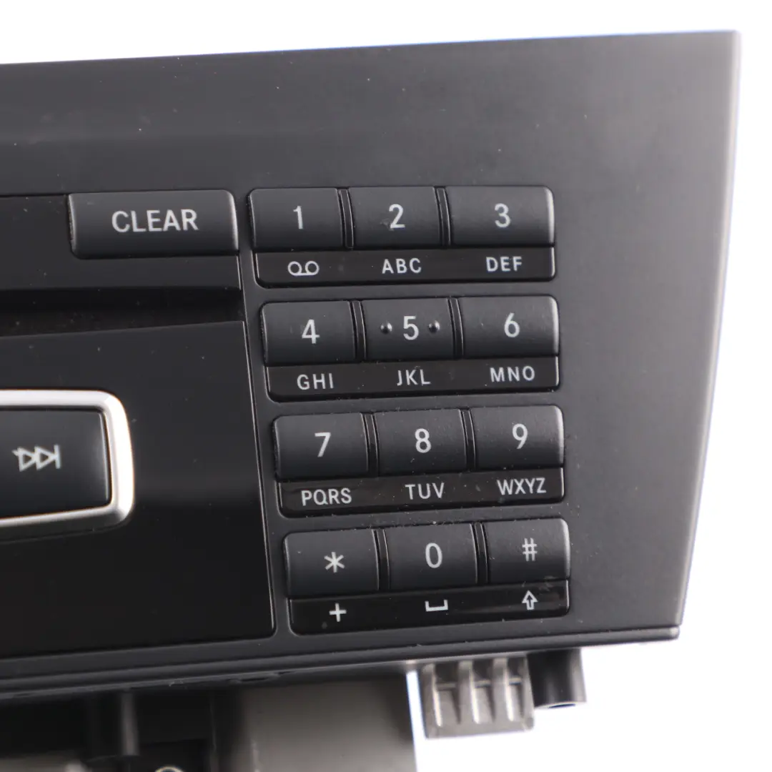 Navigation CD Player COMAND Radio Sat Nav Head Unit to Mercedes W204 with Part number A2049005510 Mercedes W204 Navigation CD Player COMAND Radio Sat Nav Head Unit - SKU A2049005510 - Part number A2049005510