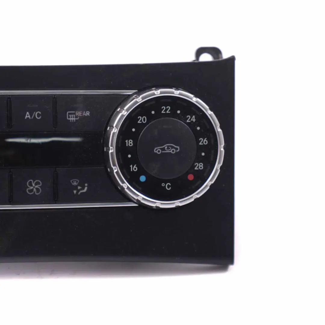Panel aire Mercedes W204 Climatización Interruptor Acondicionamiento para con número de pieza A2049005805 Panel aire Mercedes W204 Climatización Interruptor Acondicionamiento - SKU A2049005805 - Número de pieza A2049005805