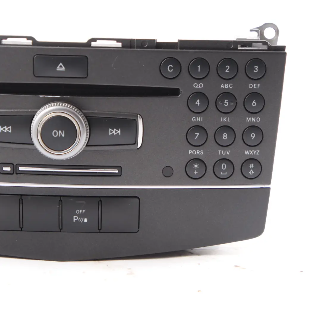 Navigation CD Player COMAND Radio Sat Nav Head Unit to Mercedes W204 with Part number A2049005903 Mercedes W204 Navigation CD Player COMAND Radio Sat Nav Head Unit - SKU A2049005903 - Part number A2049005903