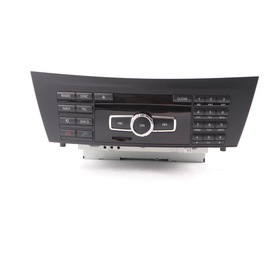 Navigation CD Spieler COMAND für Mercedes W204 mit Teilenummer A2049005908 Mercedes W204 Navigation CD Spieler COMAND - SKU A2049005908-2 - Teilenummer A2049005908
