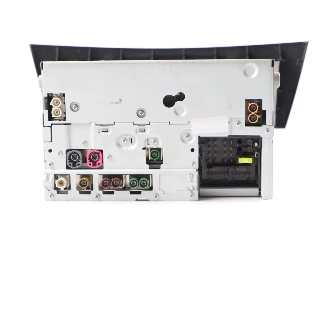 Navigation Lecteur CD COMAND pour Mercedes W204 à propos du numéro de pièce A2049005908 Mercedes W204 Navigation Lecteur CD COMAND - SKU A2049005908-2 - Numéro de pièce A2049005908