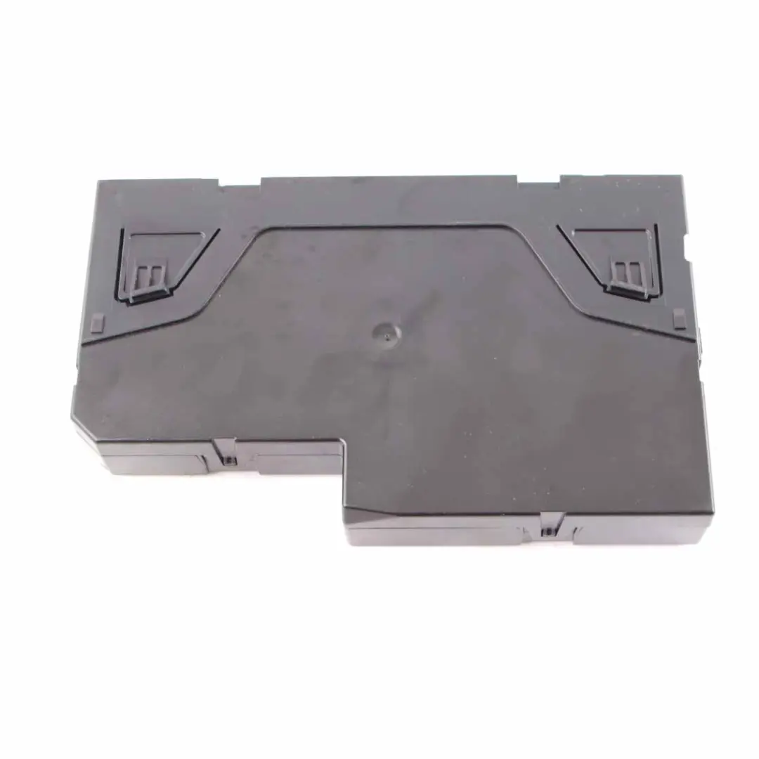 SAM Module Fuse Box Control Unit to Mercedes W204 Rear with Part number A2049006301 Mercedes W204 Rear SAM Module Fuse Box Control Unit - SKU A2049006301 - Part number A2049006301