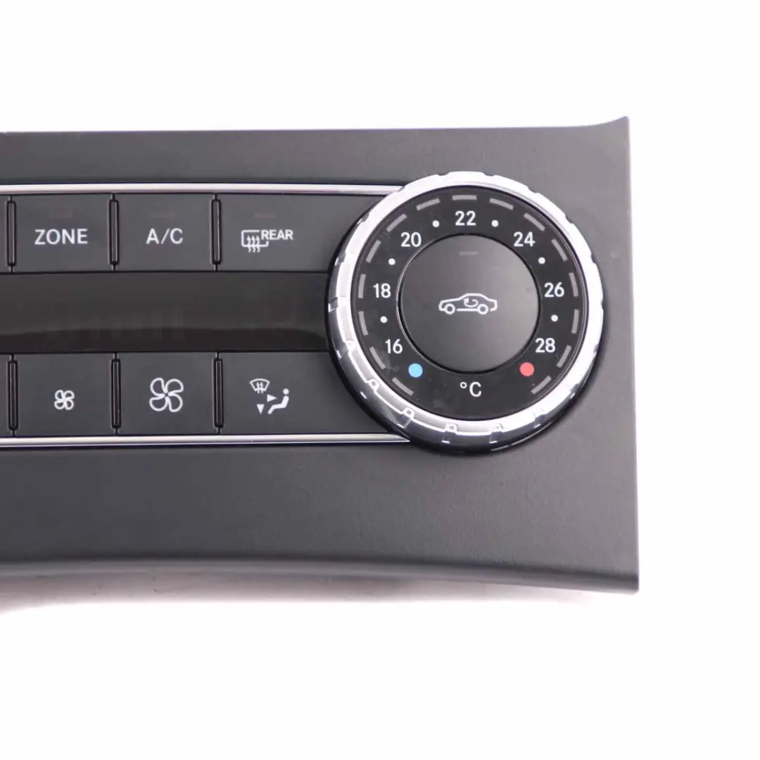 Module panneau commande de l'unité de climatisation pour Mercedes W204 à propos du numéro de pièce A2049006608 Mercedes W204 Module panneau commande de l'unité de climatisation - SKU A2049006608 - Numéro de pièce A2049006608
